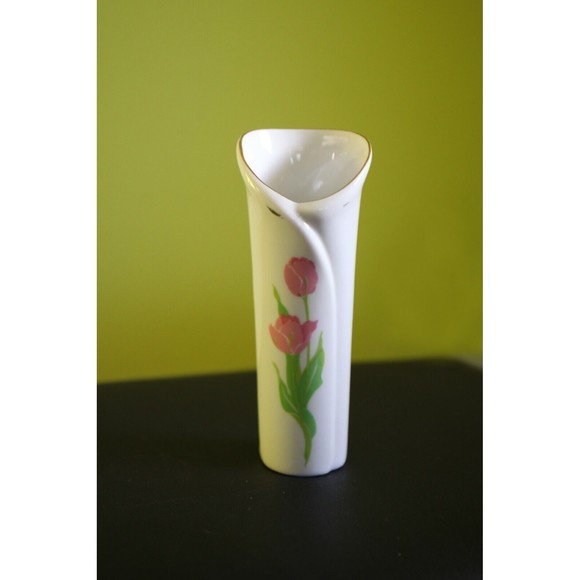 Vintage WWA INC Designers Collection Spring Love Small Porcelain Vase Japan - Picture 1 of 10